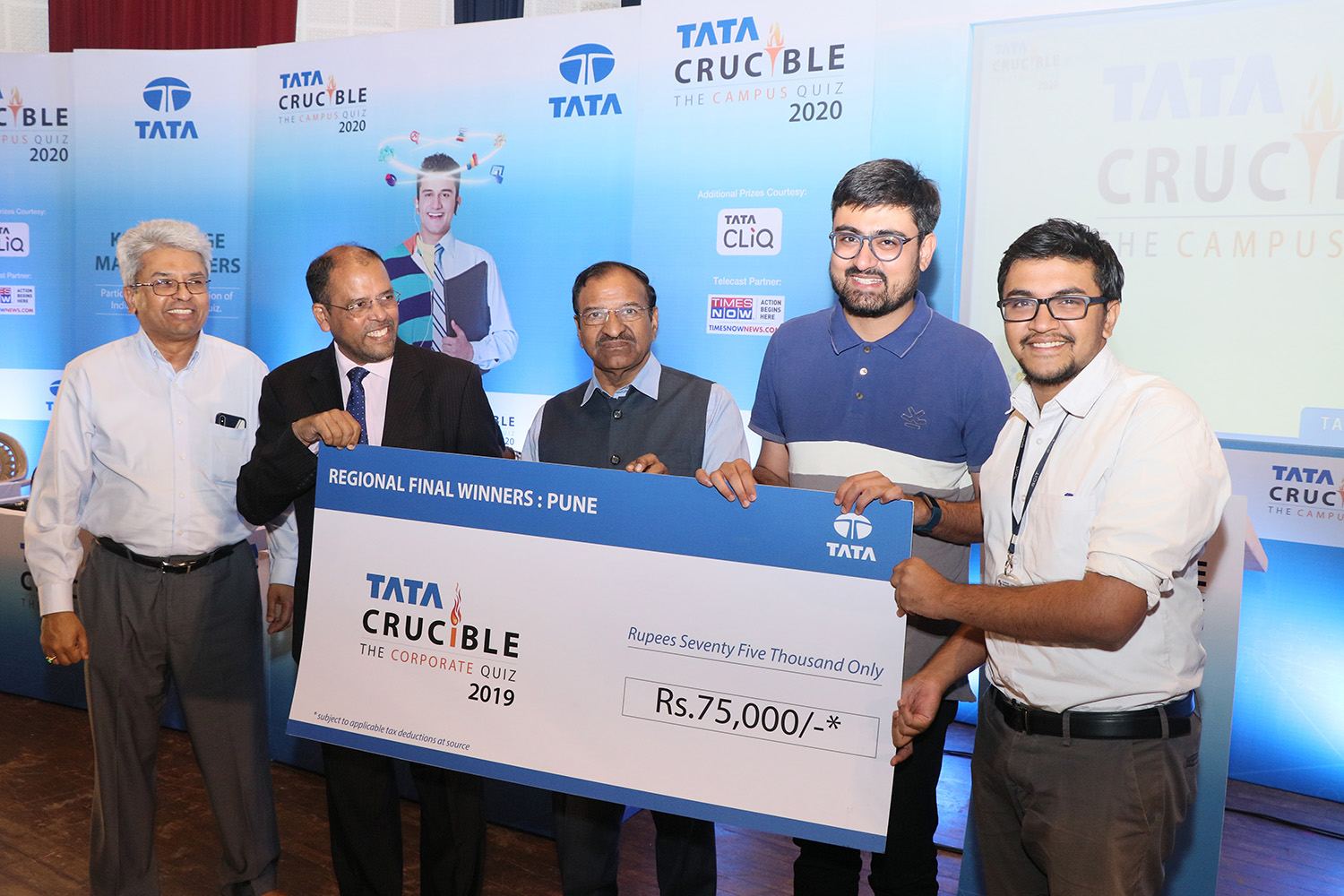 Symbiosis win nervous Pune final Symbiosis win nervous Pune final